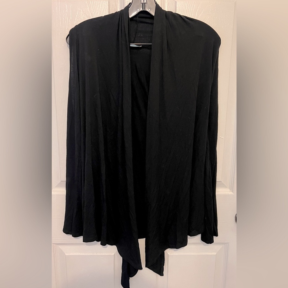 CHATOYANT Women’s Black Split Sleeve Open Drape Front Cardigan Size M